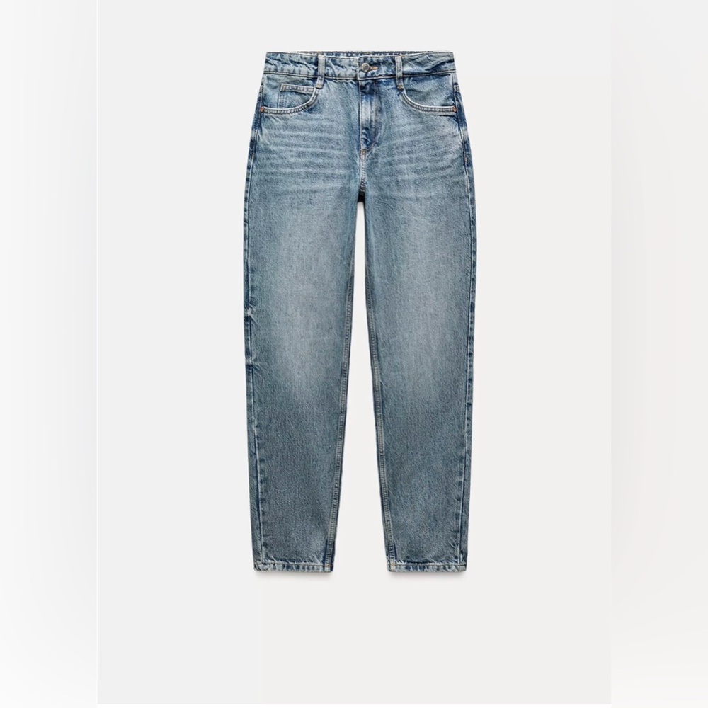 NWT Zara HIGH-WAISTED MOM JEANS Women